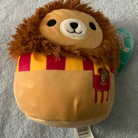 HARRY POTTER GRYFFINDOR HOUSE 6” SQUISHMALLOW PLUSH/NWT! - Picture 10 of 11
